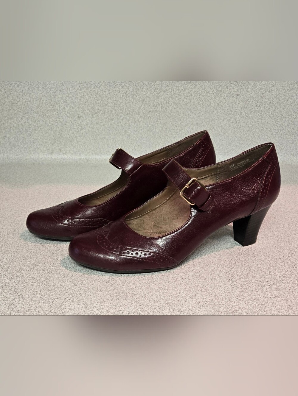 Aerosoles Heelrest Mid Heel Pumps in Burgundy, Size 8
